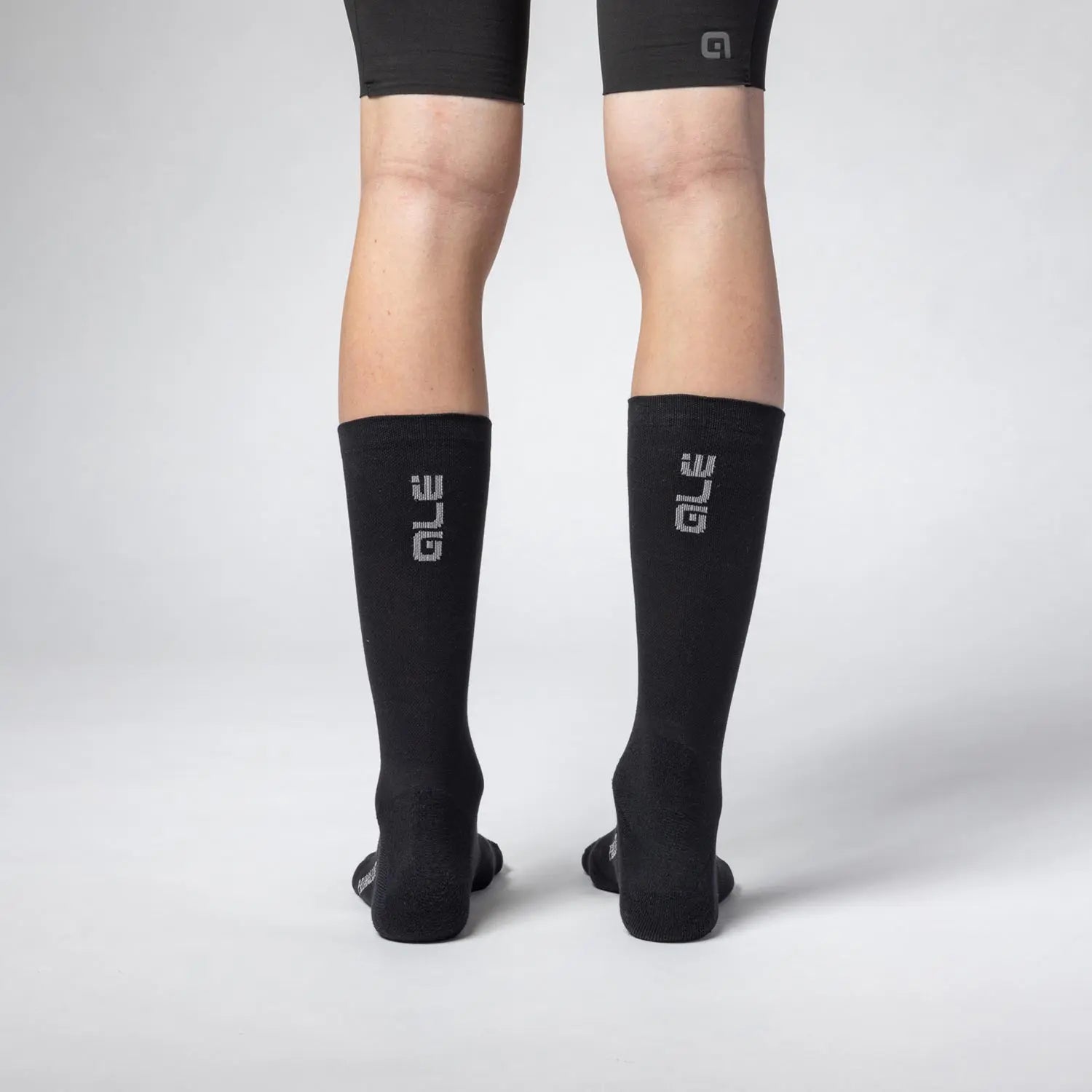 Ale Clothing Thermo 2.0 22 CM Socks Black - FREE UK Shipping, FREE 365 Day Returns | Moto Central