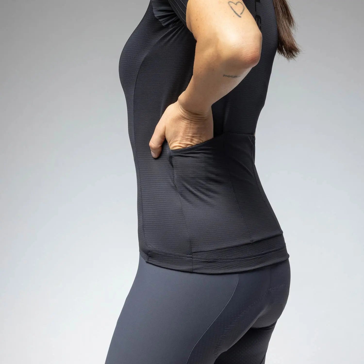 Ale Clothing Earthy Style 2.0 PR-E Short Sleeves Ladies Jersey Black - FREE UK Shipping, FREE 365 Day Returns | Moto Central