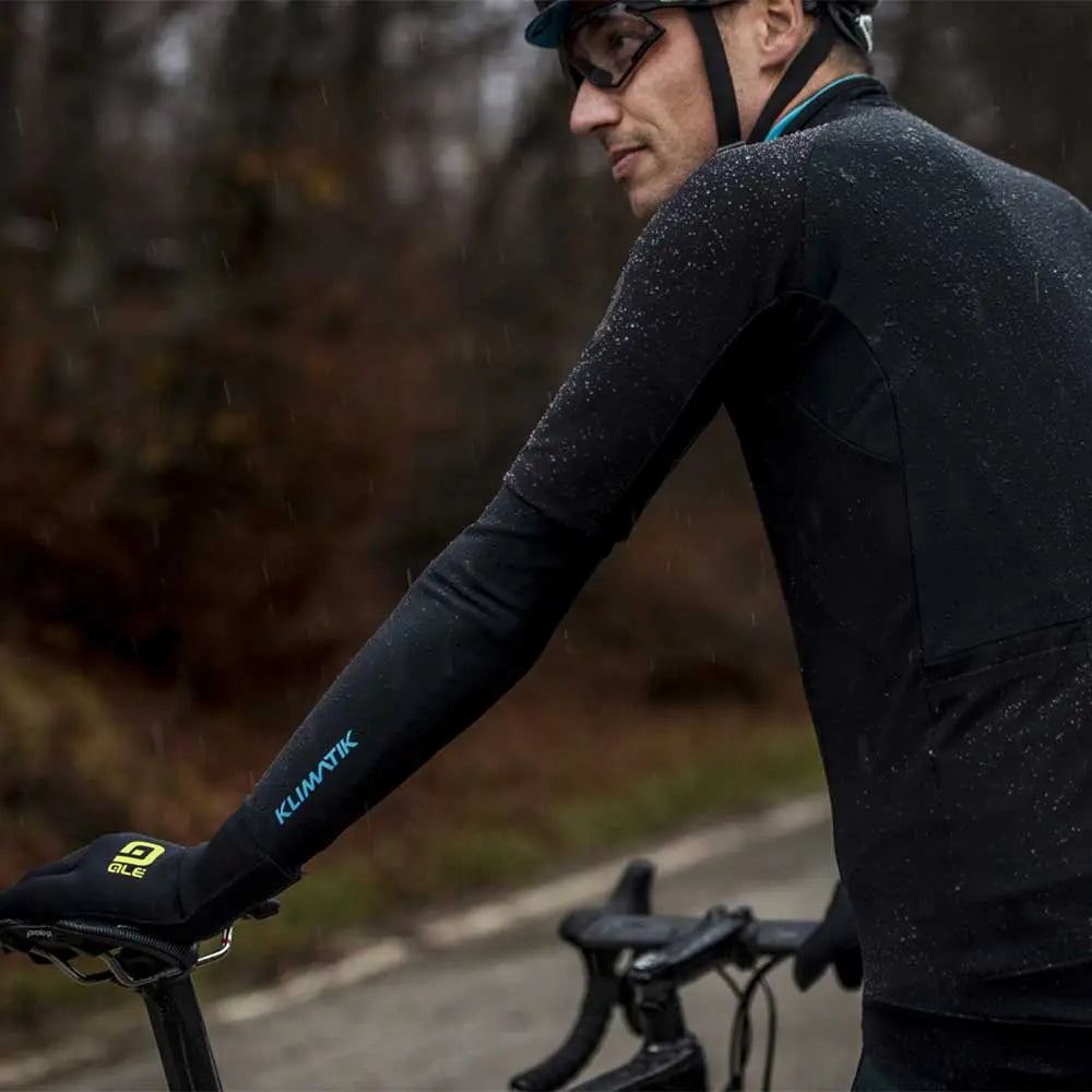 Ale Clothing K-Atmo Klimatik Arm Warmers Black / Cyan - FREE UK Shipping, FREE 365 Day Returns | Moto Central