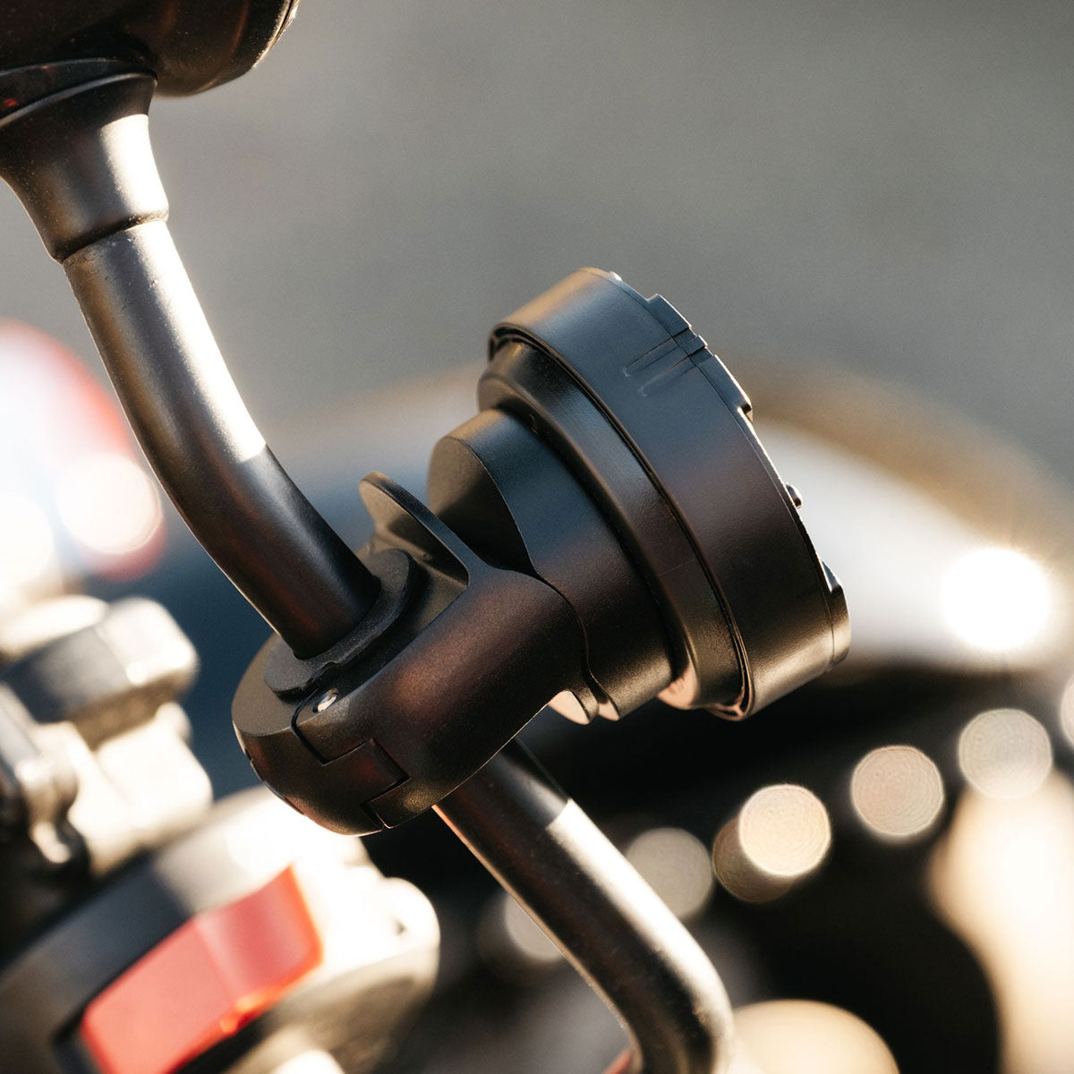 Beeline Moto II Mirror Stalk Mount Black