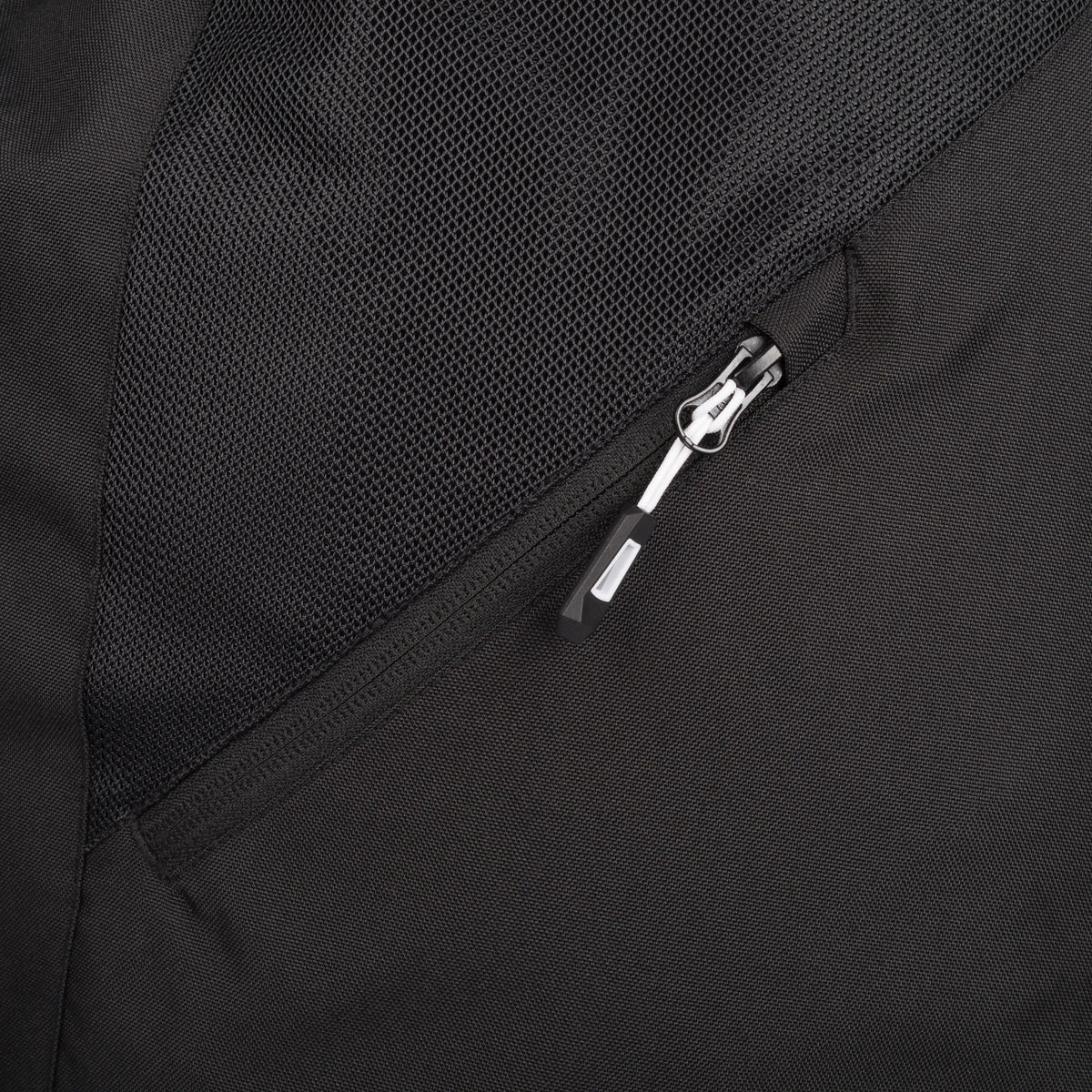Bering Brazilia King Size BTB2289 jacket external pocket detail