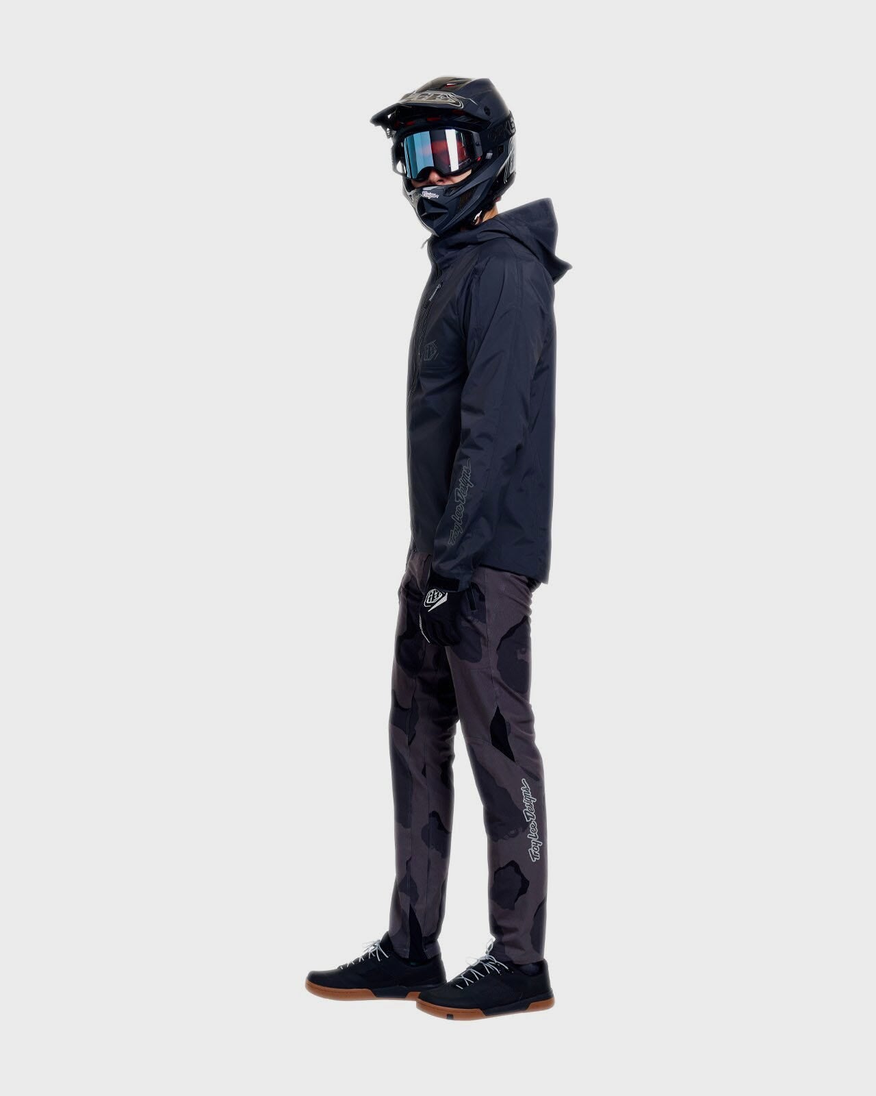 Troy Lee Designs Resist Cycle Jacket Mono Carbon - FREE UK Shipping, FREE 365 Day Returns | Moto Central