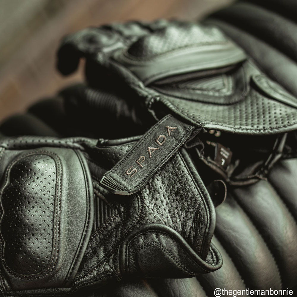 Spada Corso CE Leather Gloves Brown / Black FREE UK Delivery, FREE 365 Day Returns | Moto Central