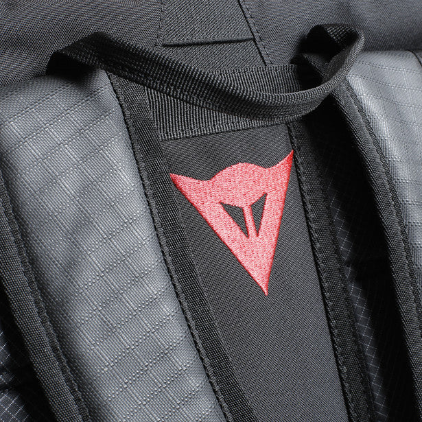 Dainese D Throttle Backpack Stealth Black - 27.9 Litres, shoulder strap logo detail
