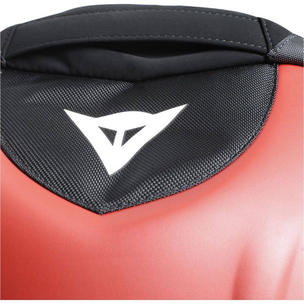Dainese D Mach Backpack Fluo Red - 22.2 Litres