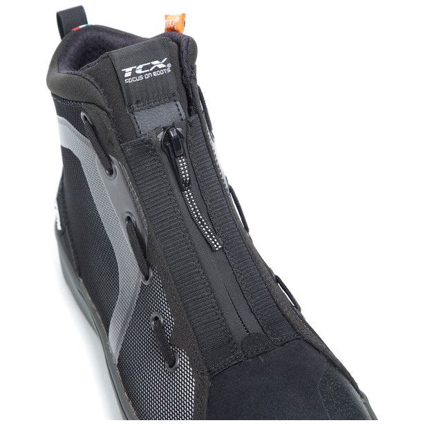 TCX Ikasu Waterproof Boots Black / Reflex