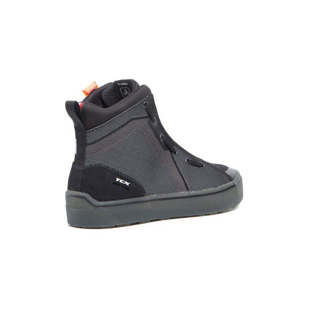 TCX Ikasu Waterproof Boots Black / Reflex