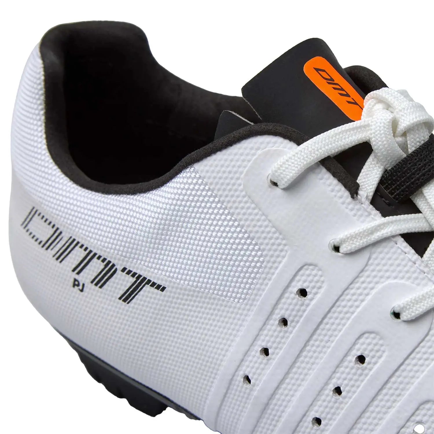 DMT KM4 PJ Gravel/XC Shoes White / Black - FREE UK Shipping, FREE 365 Day Returns | Moto Central