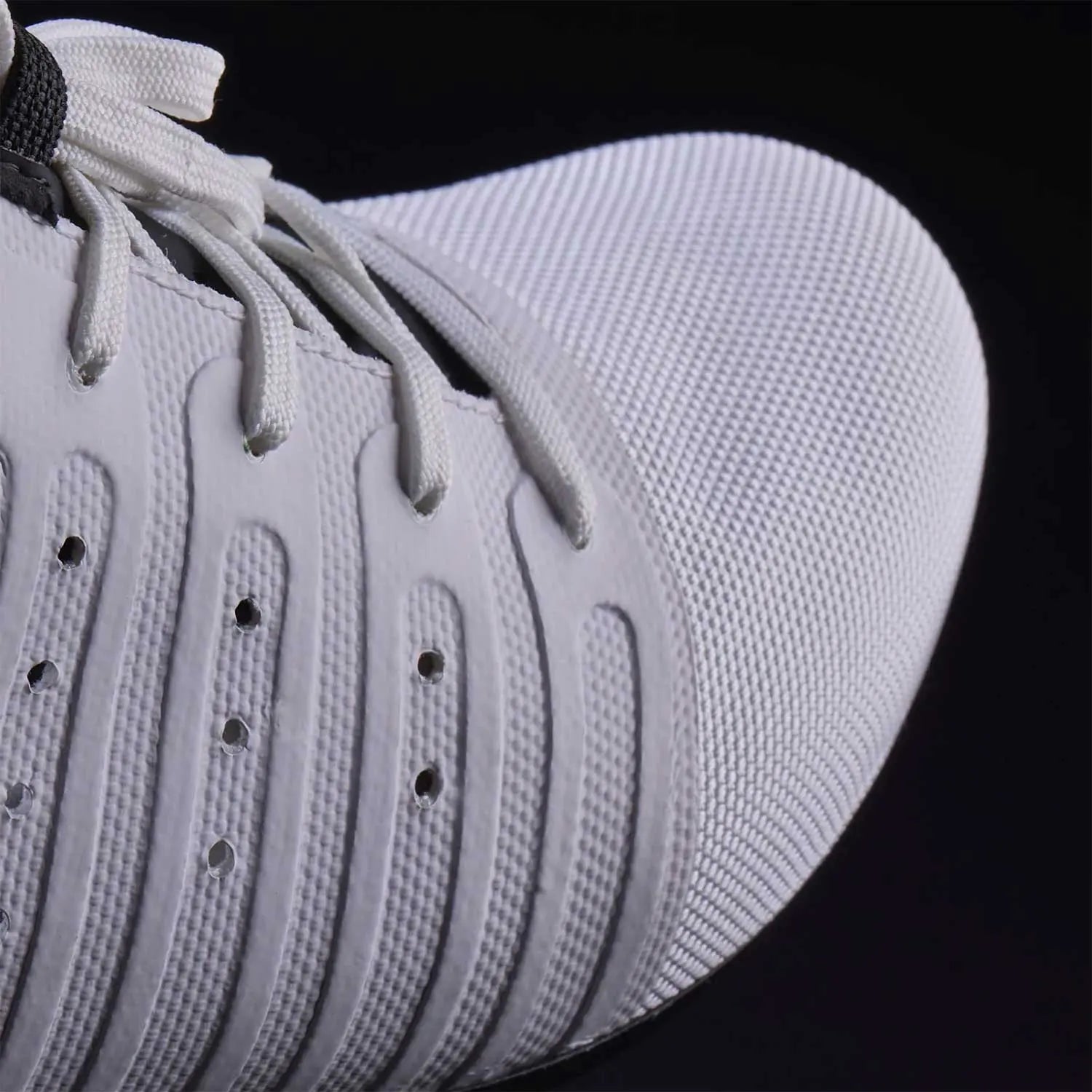 DMT KM4 PJ Gravel/XC Shoes White / Black - FREE UK Shipping, FREE 365 Day Returns | Moto Central