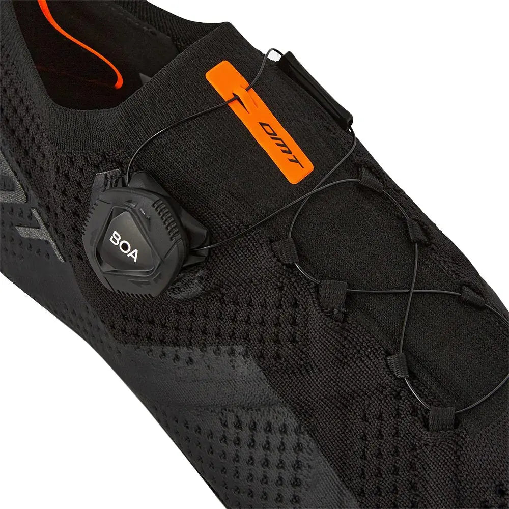 DMT KR1 Road Shoes Black - FREE UK Shipping, FREE 365 Day Returns | Moto Central
