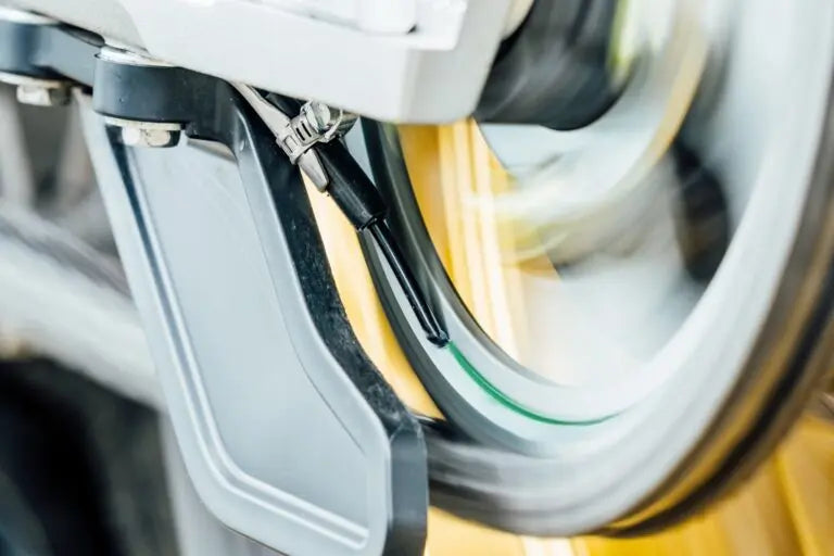 Scottoiler xSystem 3.0+ High Temperature Red Scottoil FREE UK Delivery, FREE 365 Day Returns | Moto Central