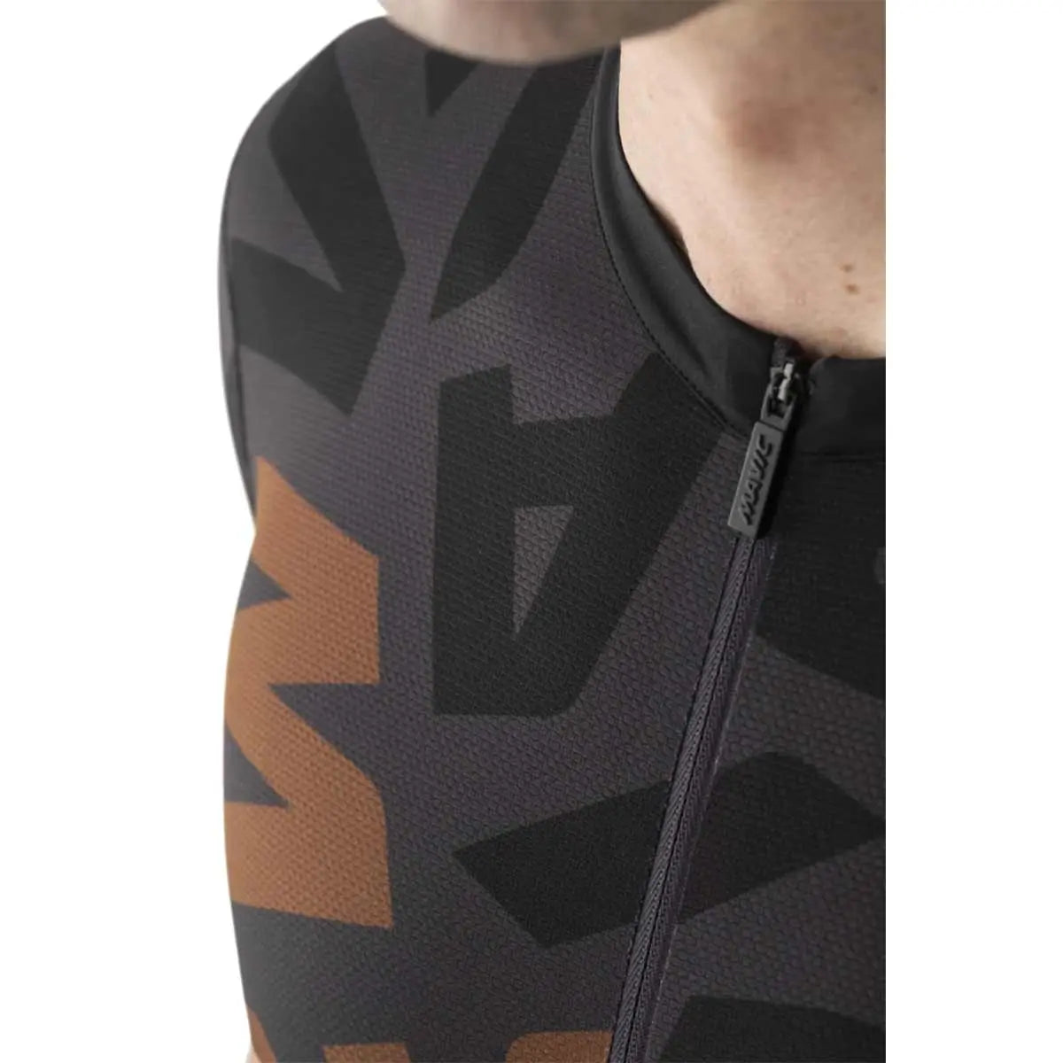 Mavic Aksium Graphic Short Sleeves Jersey Bronze / Carbon - FREE UK Shipping, FREE 365 Day Returns | Moto Central