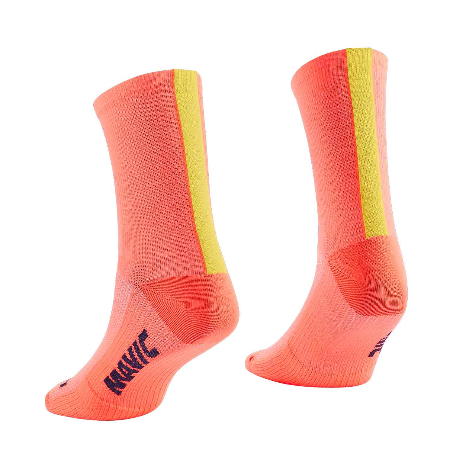Mavic Essential Mid Socks Coral - FREE UK Shipping, FREE 365 Day Returns | Moto Central