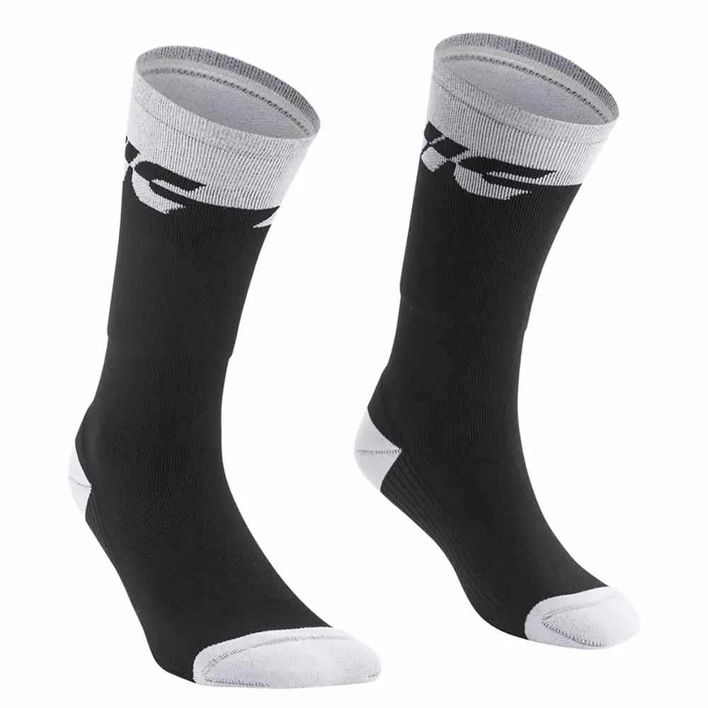 Mavic Deemax Socks Black - FREE UK Shipping, FREE 365 Day Returns | Moto Central