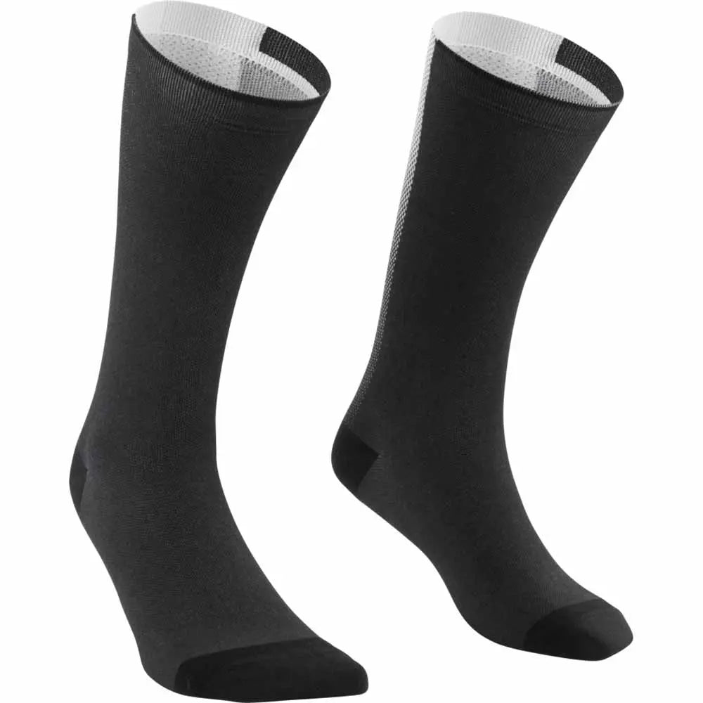 Mavic Gradient Socks Black / White - FREE UK Shipping, FREE 365 Day Returns | Moto Central