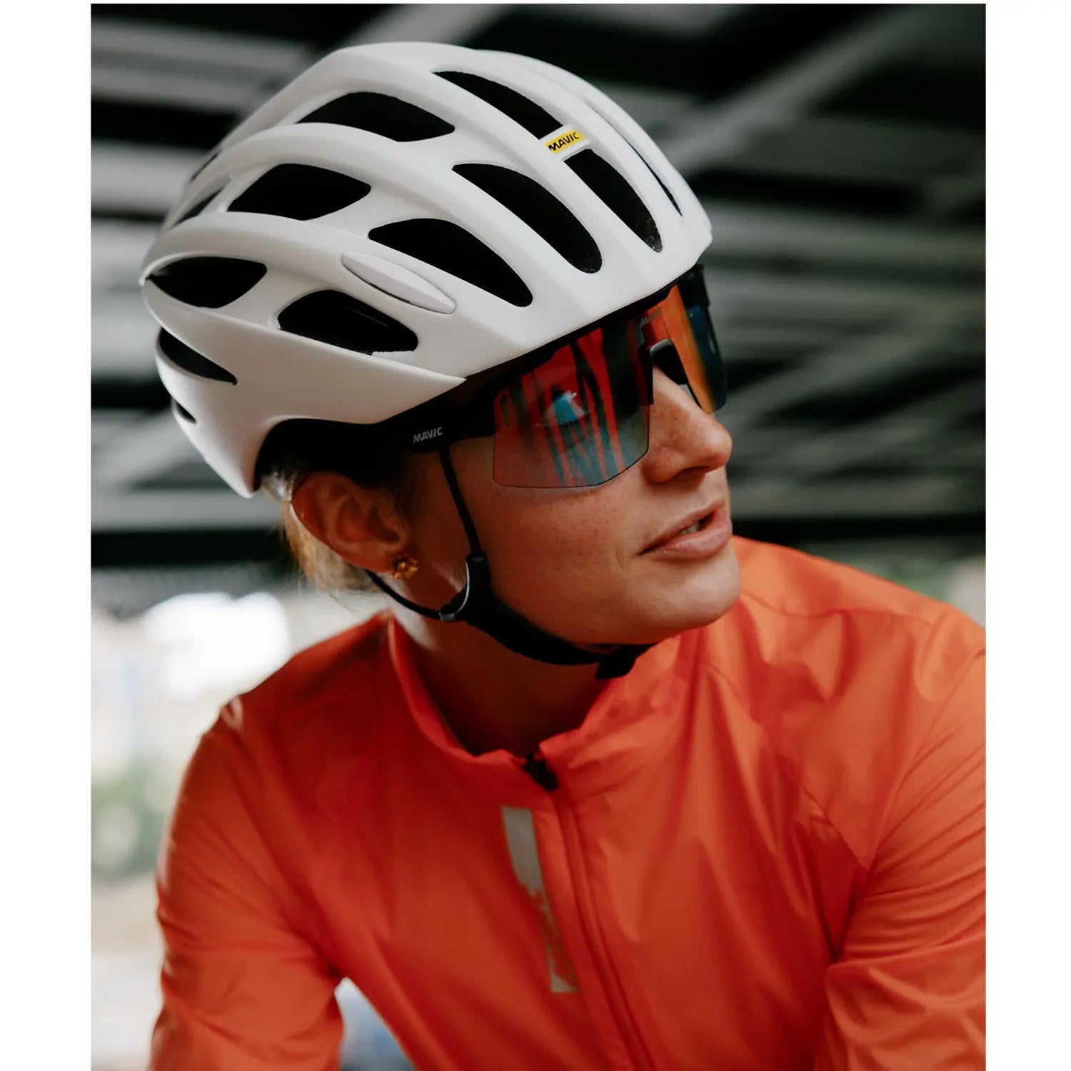 Mavic MVS Shield Photochromic Sunglasses Red - FREE UK Shipping, FREE 365 Day Returns | Moto Central