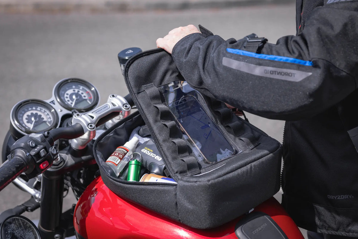 Oxford Nomad M4 Tank Bag Black FREE UK Delivery, FREE 365 Day Returns | Moto Central