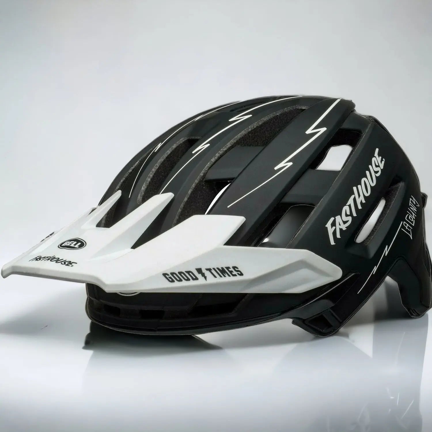 Bell Super Air MIPS MTB Helmet Fasthouse Matt Black / White - FREE UK Shipping, FREE 365 Day Returns | Moto Central
