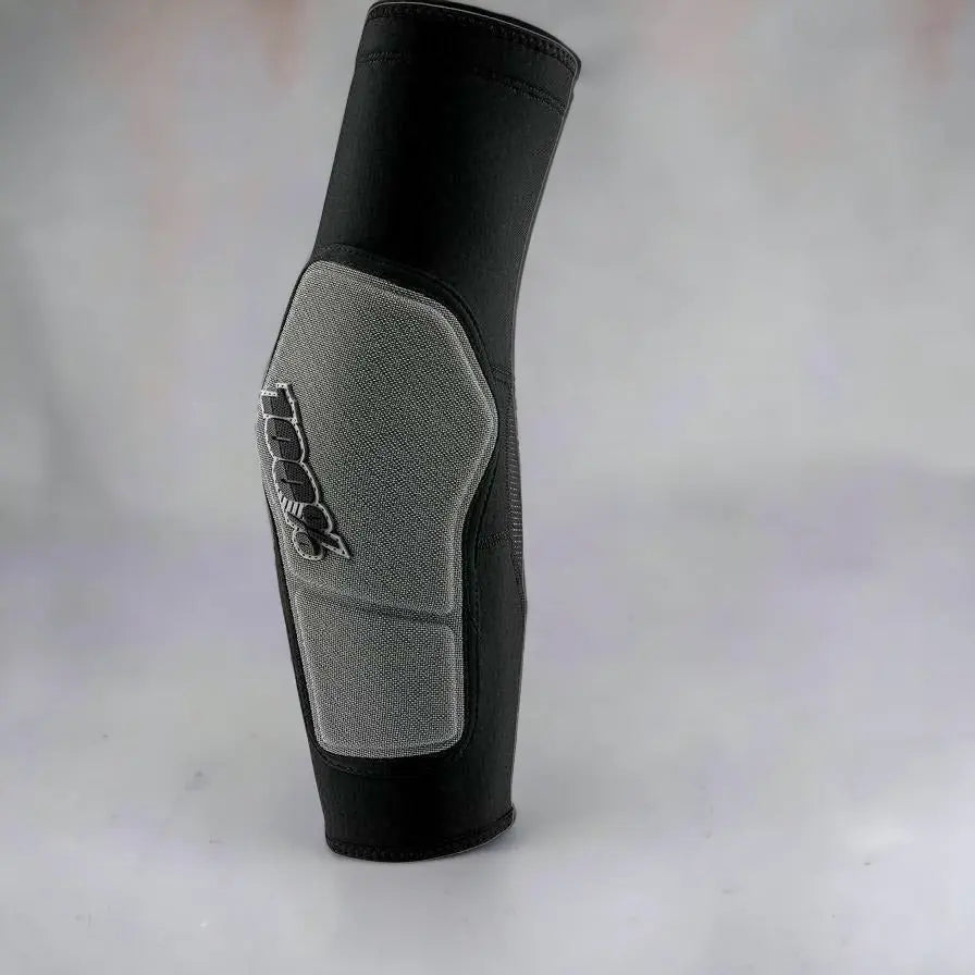 100% Ridecamp Elbow Guard Black / Grey - FREE UK Shipping, FREE 365 Day Returns | Moto Central