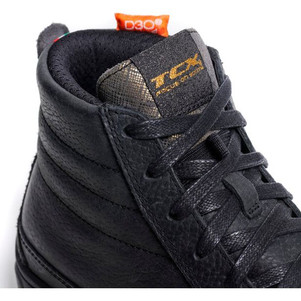 TCX Street 3 Ladies Waterproof Boots Black / Gold