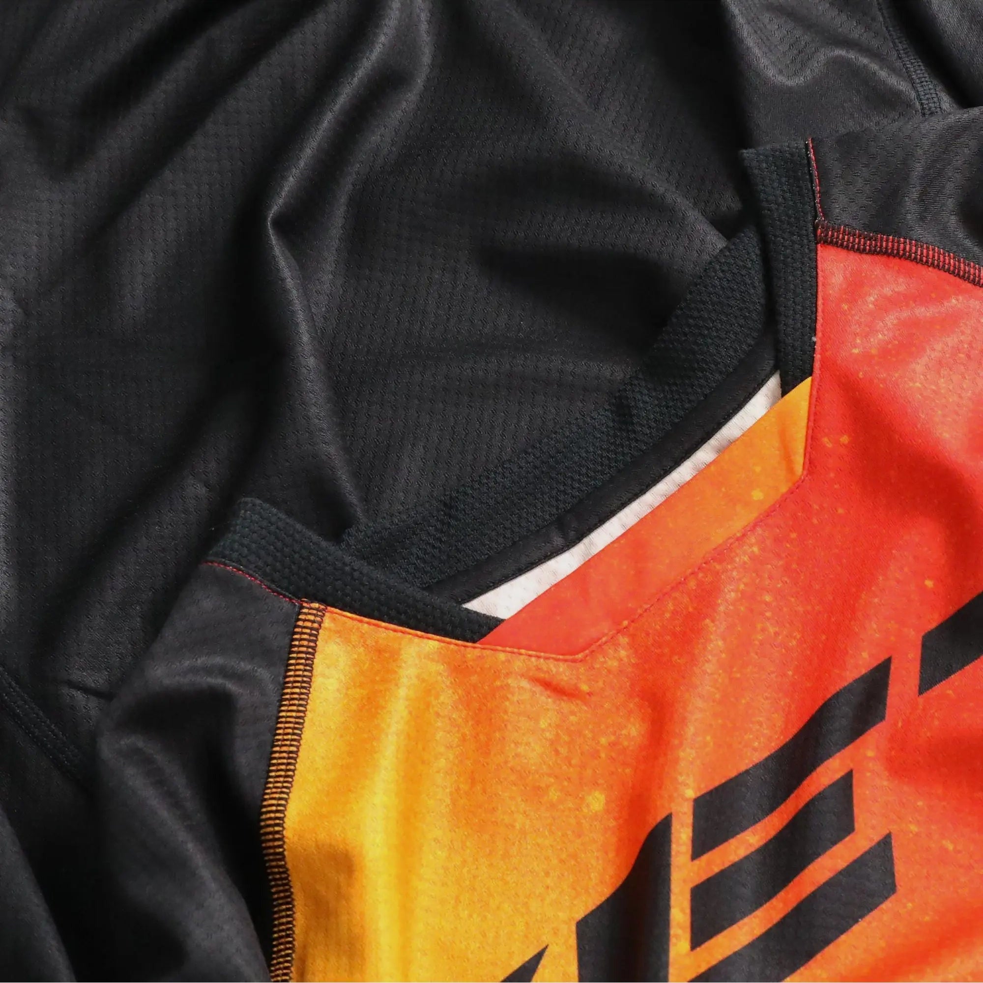 Yeti Enduro Cycle Jersey Black / Inferno - FREE UK Shipping, FREE 365 Day Returns | Moto Central