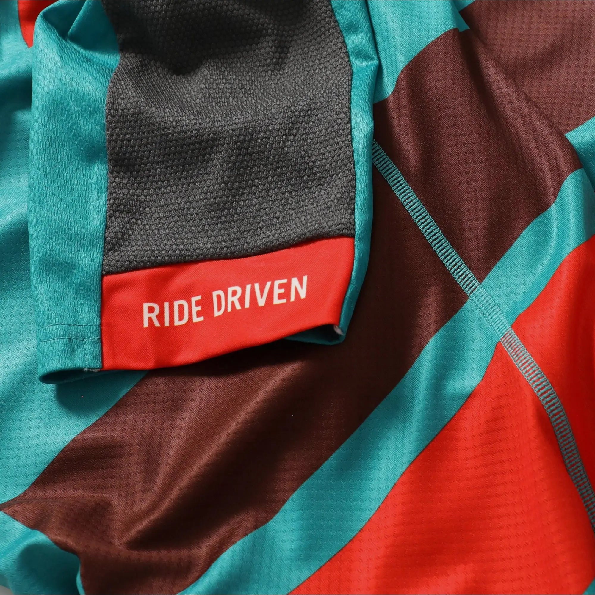 Yeti Enduro Cycle Jersey Turquoise / Inferno - FREE UK Shipping, FREE 365 Day Returns | Moto Central