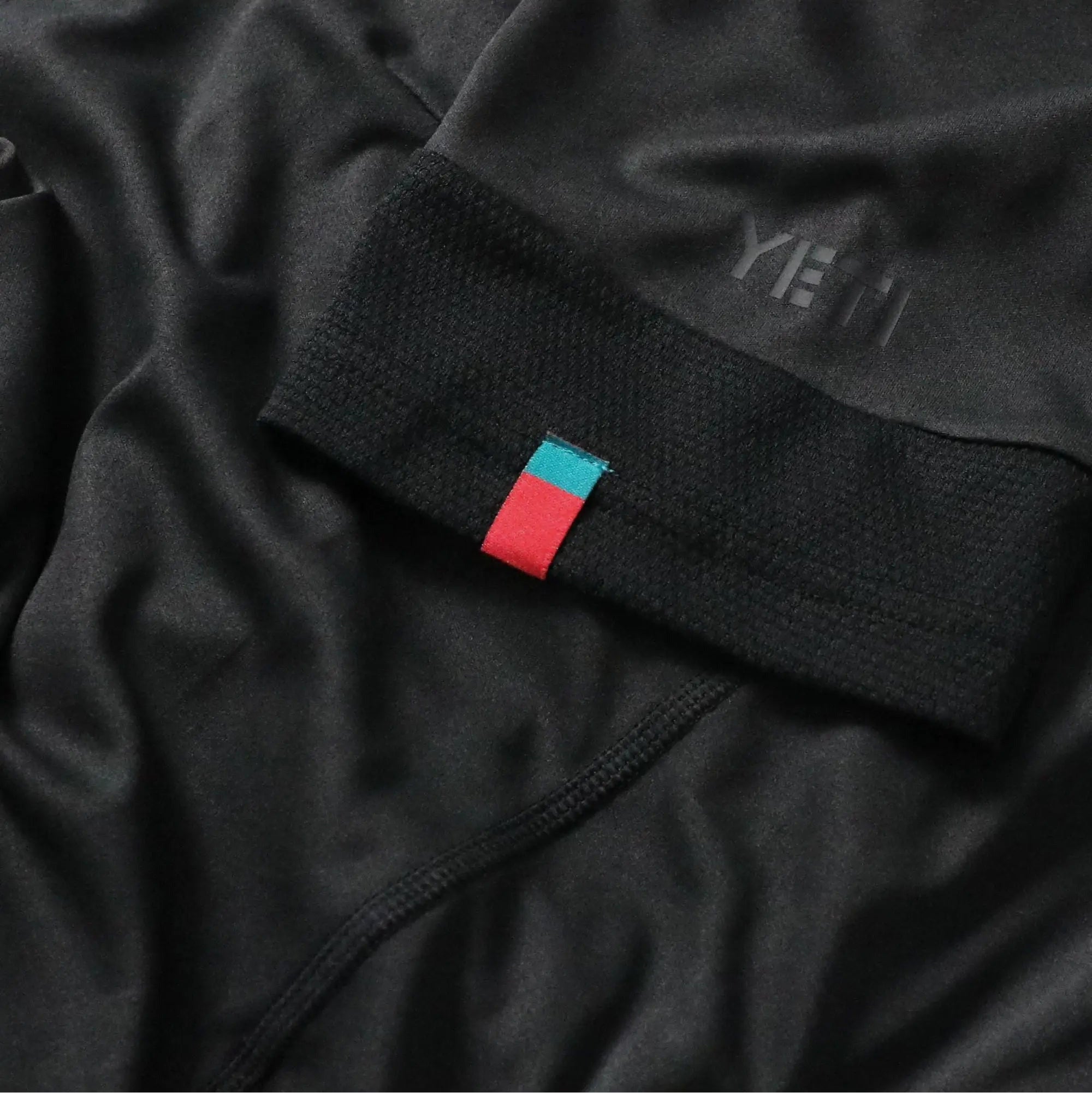 Yeti Hayden Ladies Cycle Jersey Black - FREE UK Shipping, FREE 365 Day Returns | Moto Central