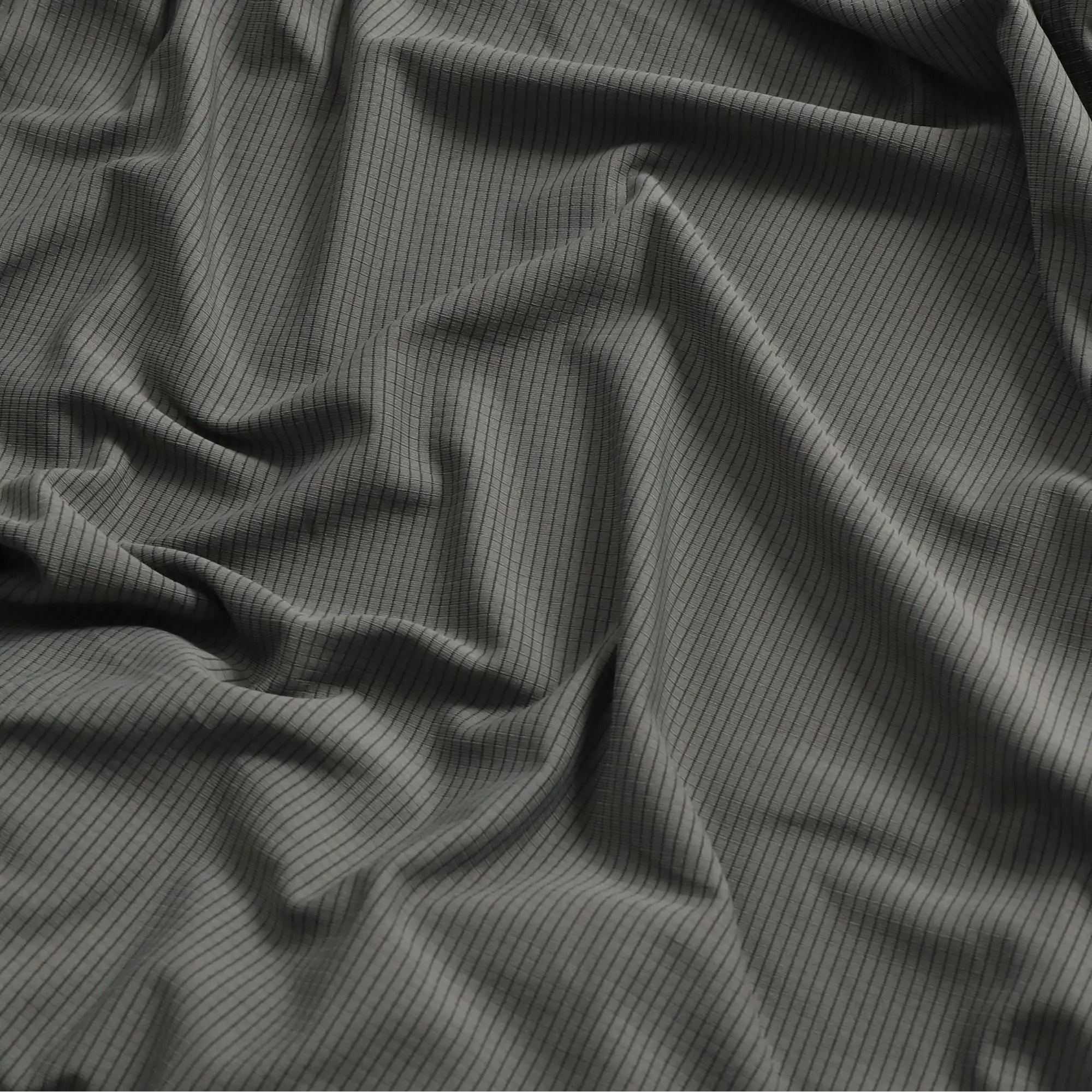 Yeti Turq Air Long Sleeves Cycle Jersey Gunmetal - FREE UK Shipping, FREE 365 Day Returns | Moto Central