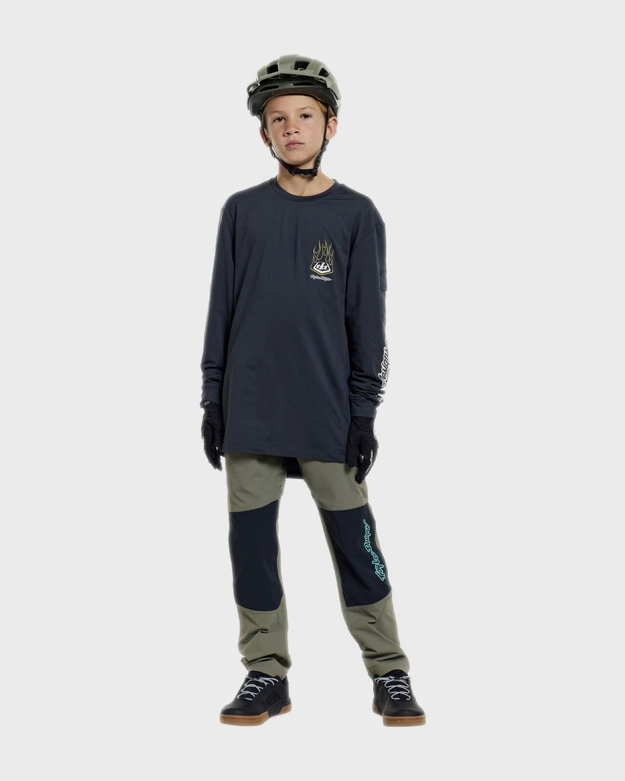 Troy Lee Designs Ruckus Ride Long Sleeves Youth Cycle T-Shirt Pressed Carbon - FREE UK Shipping, FREE 365 Day Returns | Moto Central