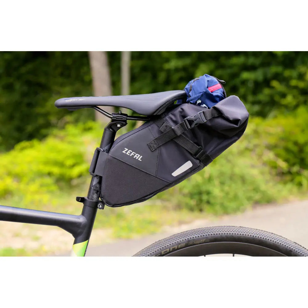 Zefal Z Adventure R5 Bag Black - 5 L - FREE UK Shipping, FREE 365 Day Returns | Moto Central