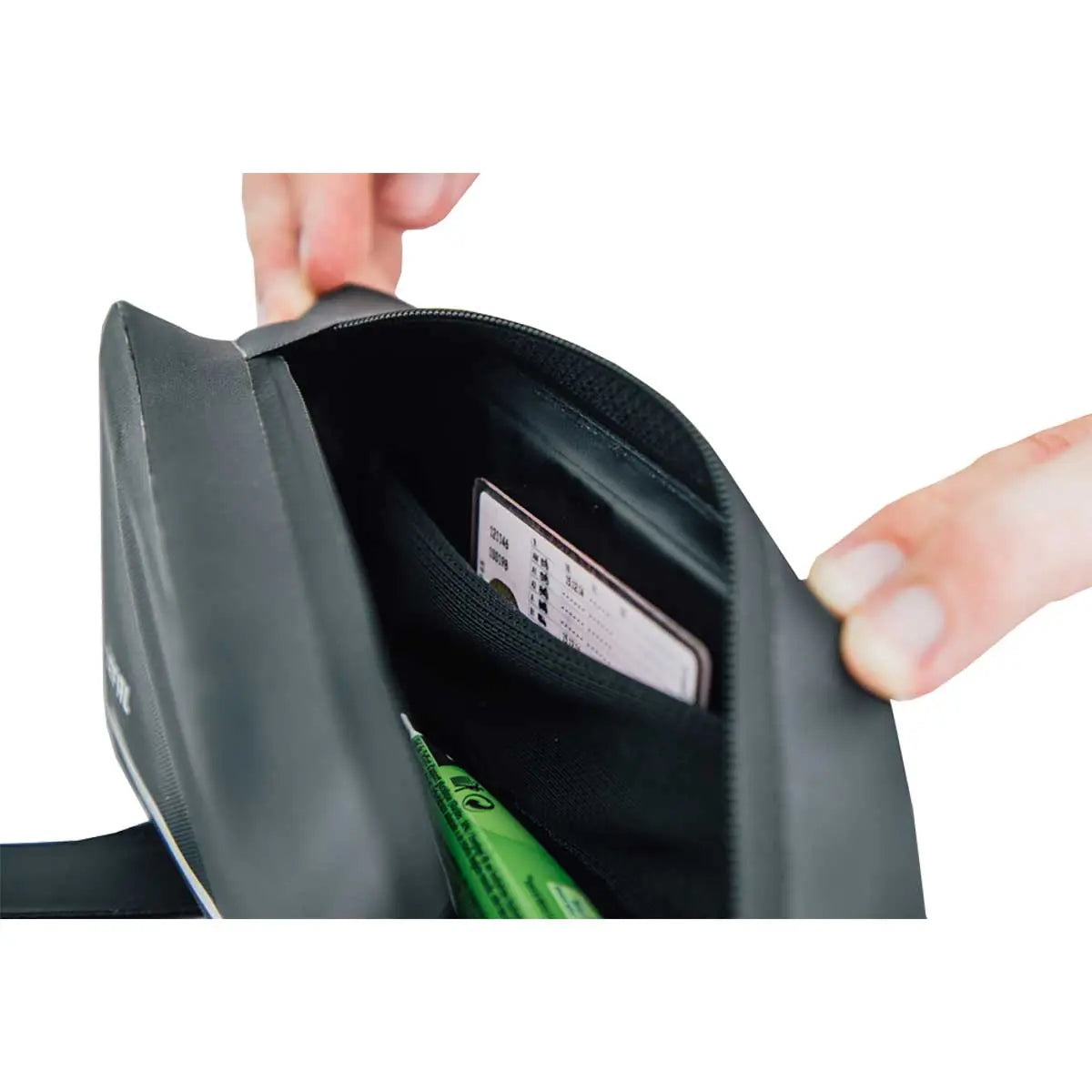 Zefal Z Adventure T1 Top-Tube Bag Black - 1 L - FREE UK Shipping, FREE 365 Day Returns | Moto Central