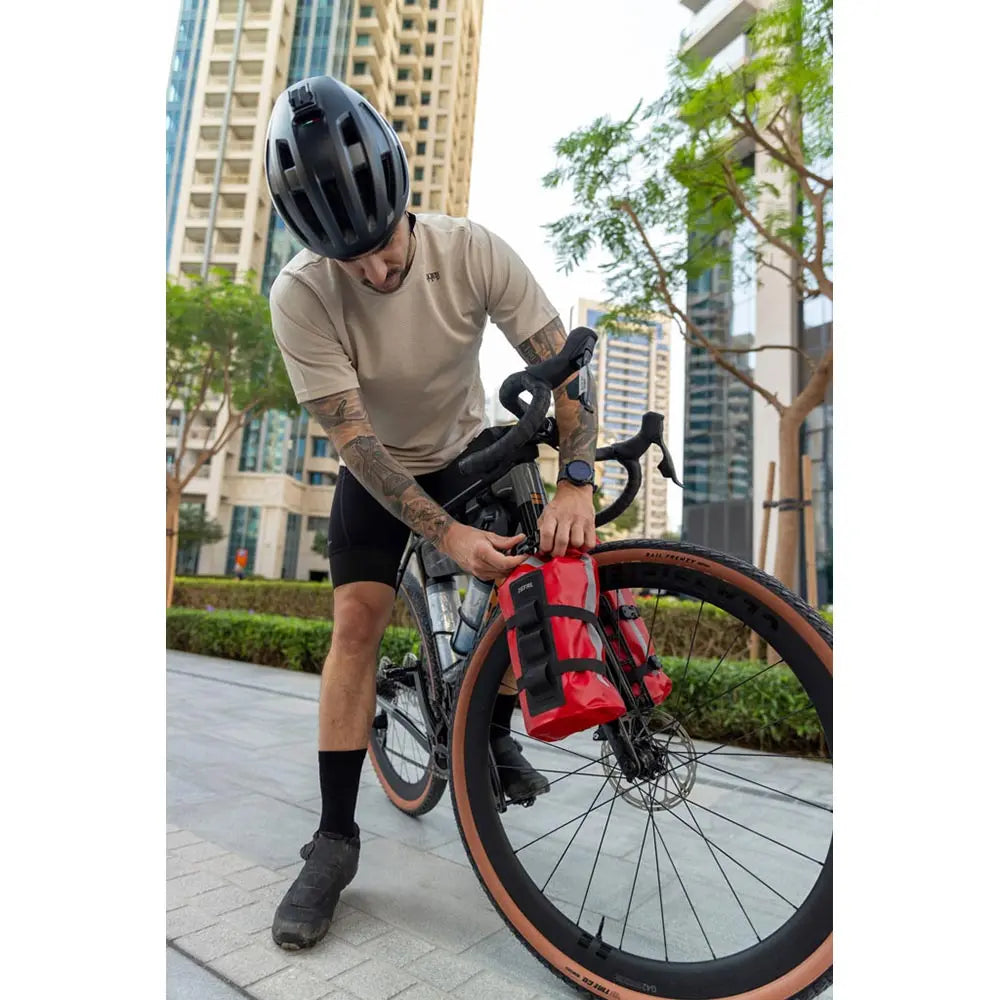 Zefal Z Adventure Dry Bag Red - 4 L - FREE UK Shipping, FREE 365 Day Returns | Moto Central