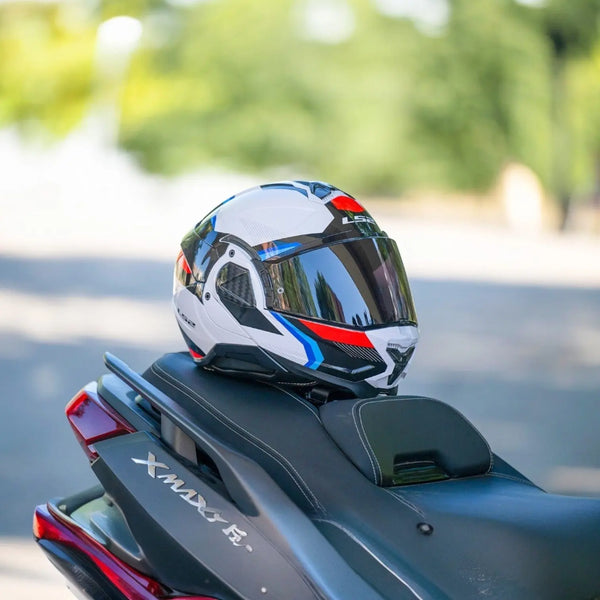Meet-the-LS2-Advant-2-Flip-Up-Freedom-Top-Tier-Protection-Now-at-Moto-Central - FREE UK Shipping, FREE 365 Day Returns | Moto Central