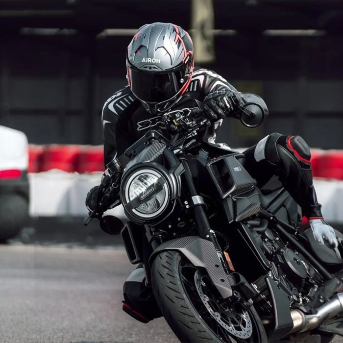 Race-Ready-Road-Legal-Pre-Order-the-Airoh-GP-800-at-MotoCentral-Today - FREE UK Shipping, FREE 365 Day Returns | Moto Central
