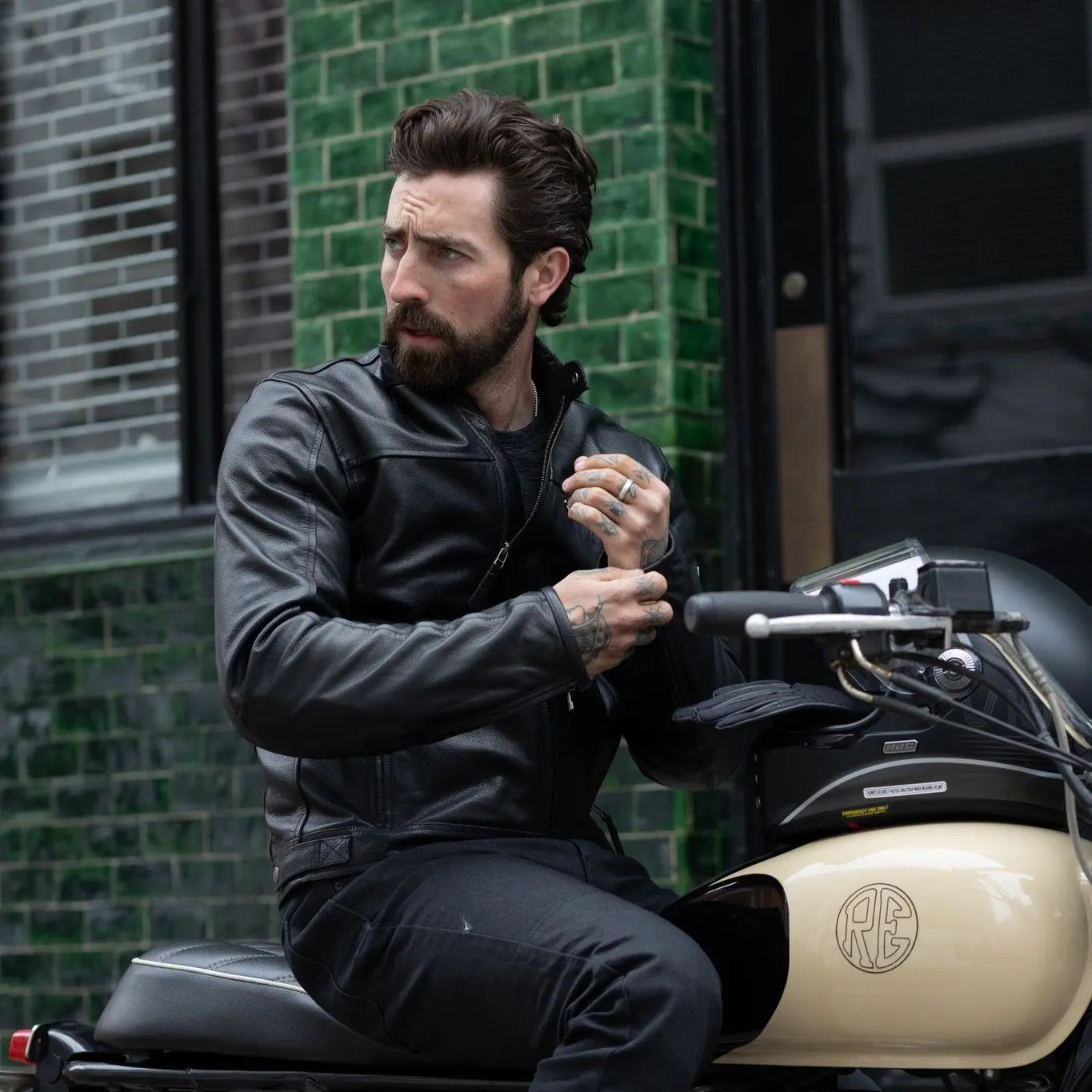 Oxford-Walton-2.0-Ladies-Leather-Jacket-Ride-in-Style-with-MotoCentral - FREE UK Shipping, FREE 365 Day Returns | Moto Central