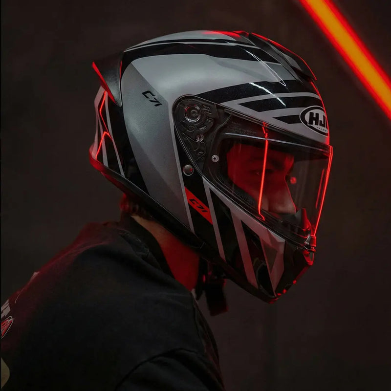 HJC C71 Helmet - Practical Touring Comfort With Everyday Reliability - FREE UK Shipping, FREE 365 Day Returns | Moto Central