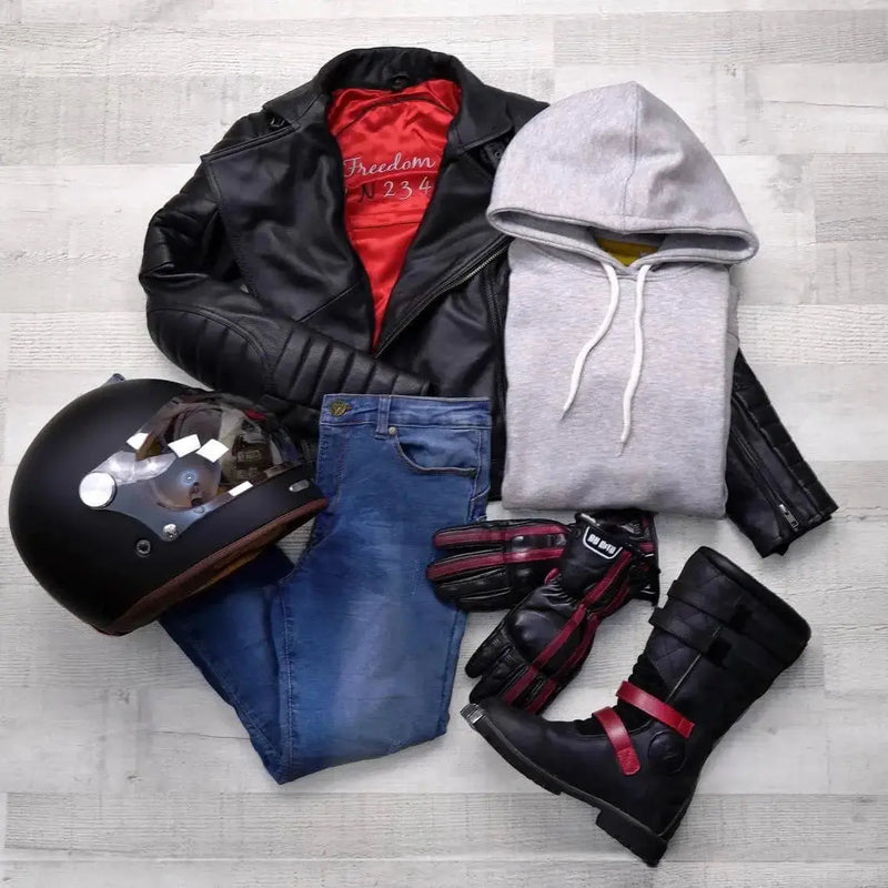 The History of By City: From Spanish Roots to Urban Riding Style - FREE UK Shipping, FREE 365 Day Returns | Moto Central