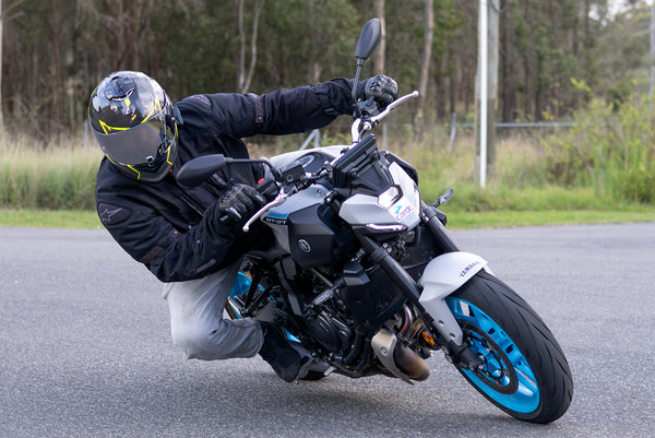Scorpion EXO-1400 EVO II Helmet Review: Premium Touring Features for Everyday Riding - FREE UK Shipping, FREE 365 Day Returns | Moto Central
