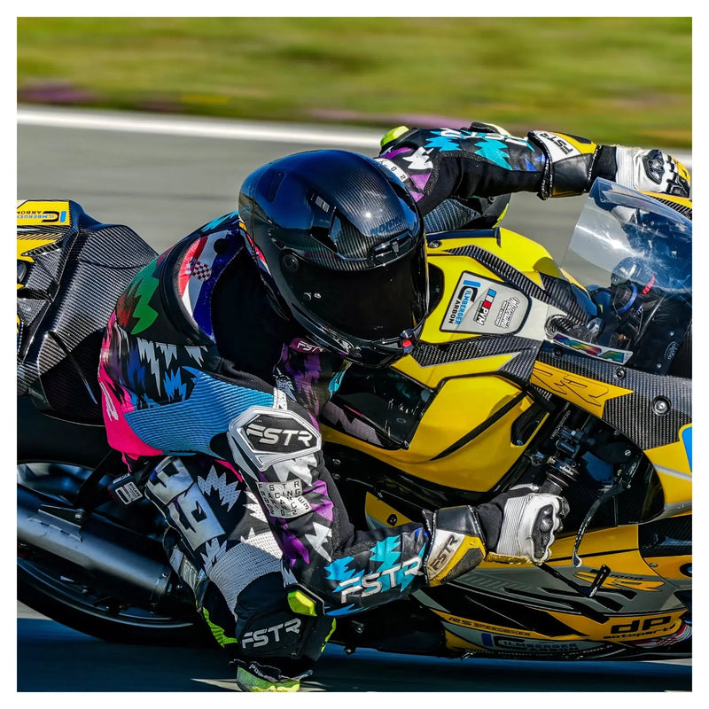 Nolan X-804 RS Helmet - Race-Bred Performance With Italian Precision - FREE UK Shipping, FREE 365 Day Returns | Moto Central