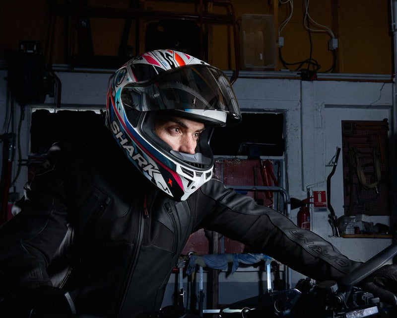 Shark Skwal Cup Helmet Review - Sport Styling, Integrated LED Technology and Everyday Riding Comfort - FREE UK Shipping, FREE 365 Day Returns | Moto Central