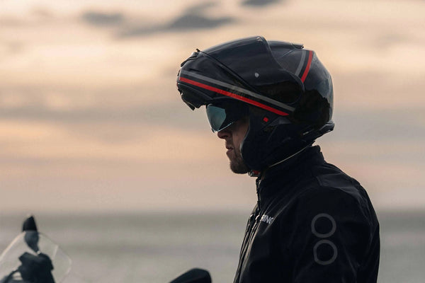 Nolan X-1005 Ultra Carbon Helmet Review: Premium Modular Touring Performance - FREE UK Shipping, FREE 365 Day Returns | Moto Central