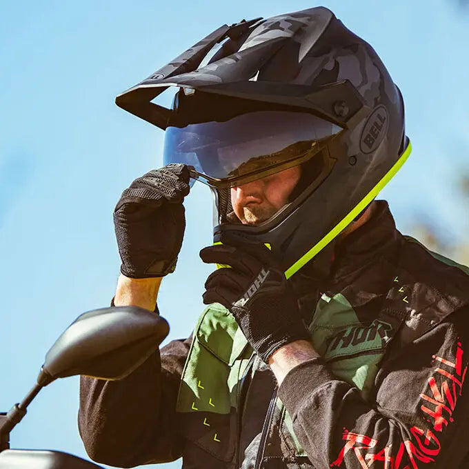 Bell MX-9 Adventure MIPS Helmet - Built for Exploration On and Off the Road - FREE UK Shipping, FREE 365 Day Returns | Moto Central