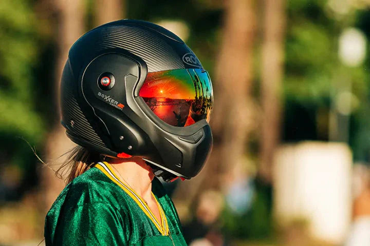 Roof Boxxer 2 Carbon Helmet Review – The Ultimate Evolution of an Iconic Modular Helmet - FREE UK Shipping, FREE 365 Day Returns | Moto Central