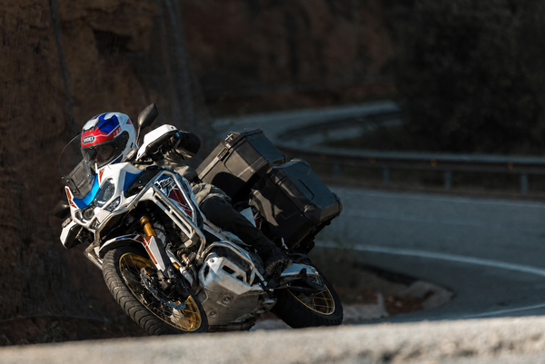 Shoei GT-Air 3 New Colours: Pre-Order, Pricing, and Design Lineup - FREE UK Shipping, FREE 365 Day Returns | Moto Central