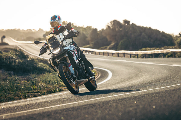 Schuberth Concept Helmet Review: ECE 22.06 Modular Touring Versatility - FREE UK Shipping, FREE 365 Day Returns | Moto Central