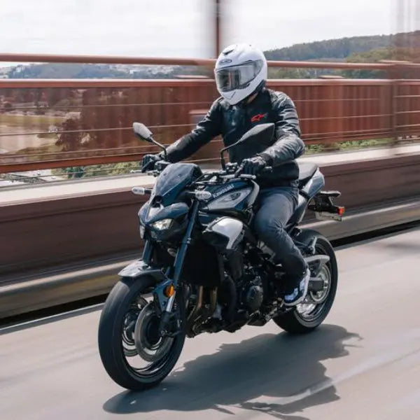 HJC RPHA 72 Helmet - Touring Comfort With Advanced Performance - FREE UK Shipping, FREE 365 Day Returns | Moto Central