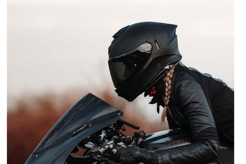 Scorpion EXO-530i Helmet Review: Smarter Sport-Touring Performance with Integrated LED Innovation - FREE UK Shipping, FREE 365 Day Returns | Moto Central
