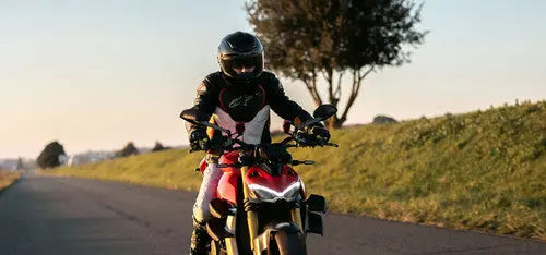 Sena Phantom ANC Smart Helmet - Premium Connectivity Meets Advanced Noise Control - FREE UK Shipping, FREE 365 Day Returns | Moto Central