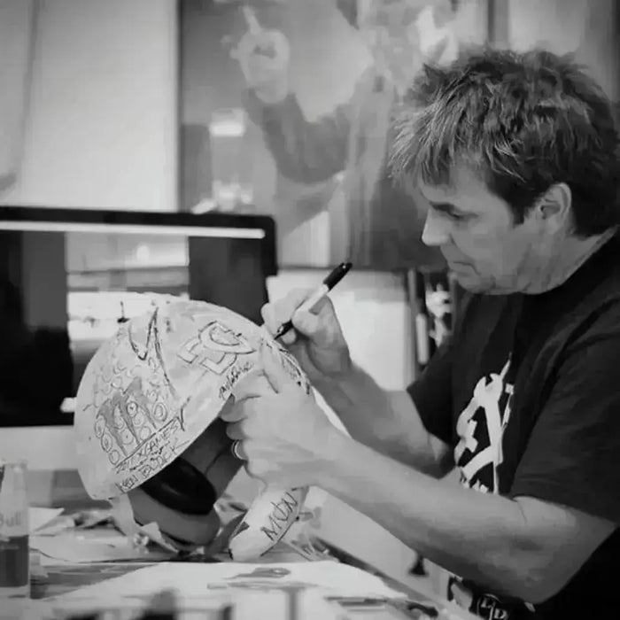 The-History-of-Troy-Lee-Designs-Where-Art-and-Speed-Become-Gear - FREE UK Shipping, FREE 365 Day Returns | Moto Central
