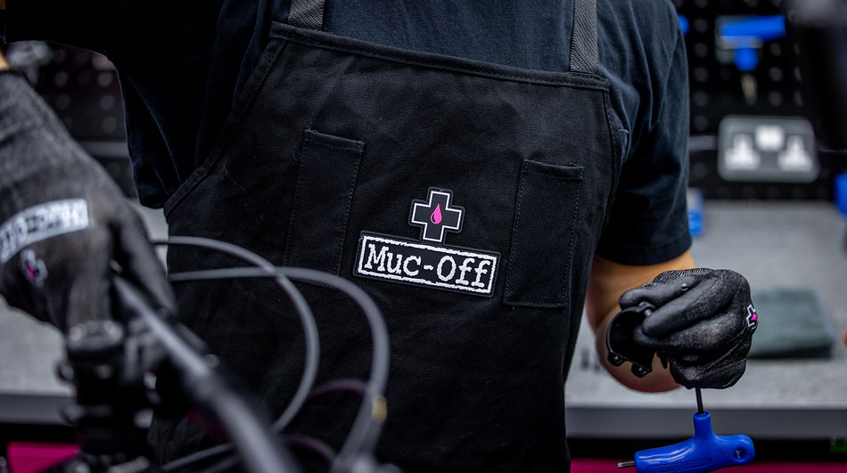 Muc-Off Apron